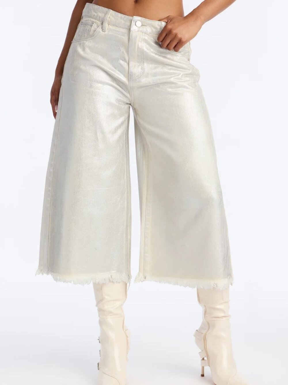 NWT Fashion Nova Tokyo Coated Denim Culotte Jeans - White/Silver - 13